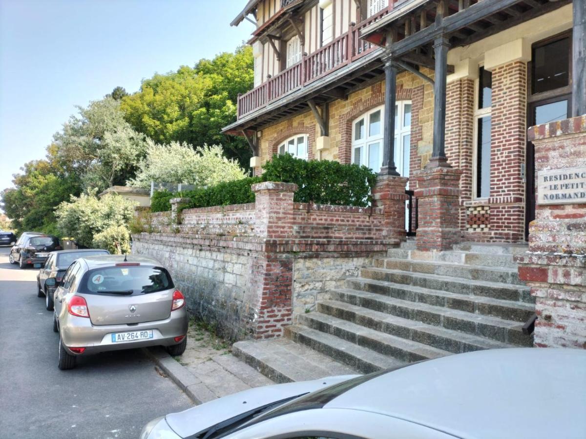 Face A La Mer Trouville-sur-Mer Εξωτερικό φωτογραφία